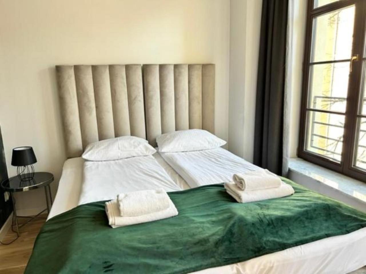 Baltic Gdansk Old Town Heart Aparthotel Buitenkant foto